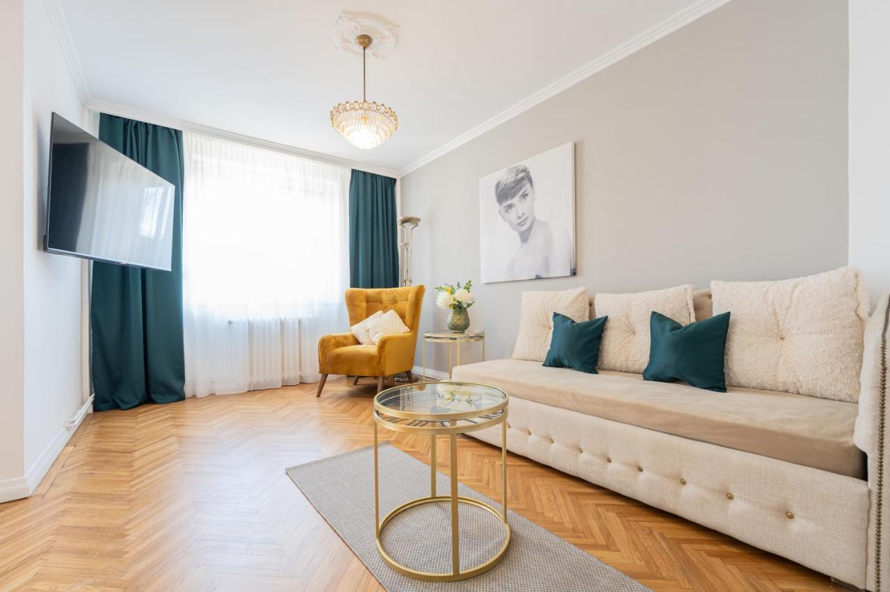 Apartmán Haga Flat Oradea Exteriér fotografie