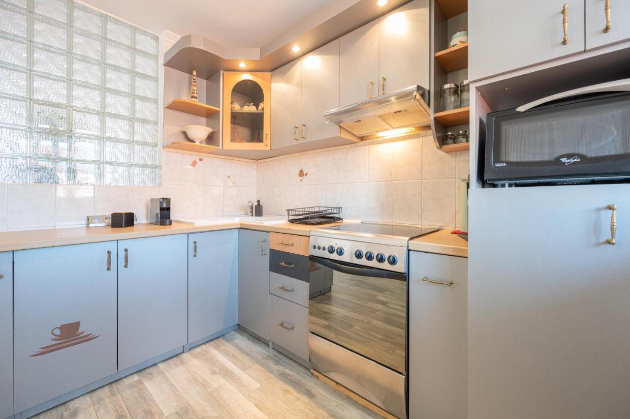 Apartmán Haga Flat Oradea Exteriér fotografie